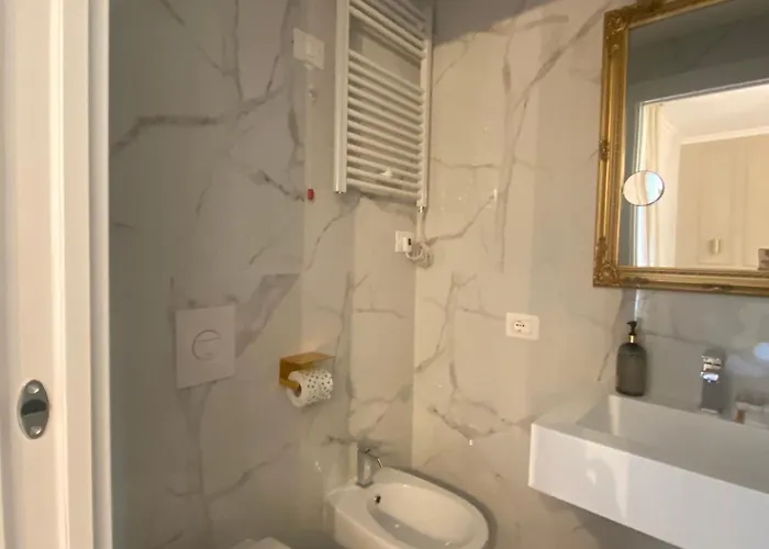 De Vince - Luxury - Termini Guest house 4*